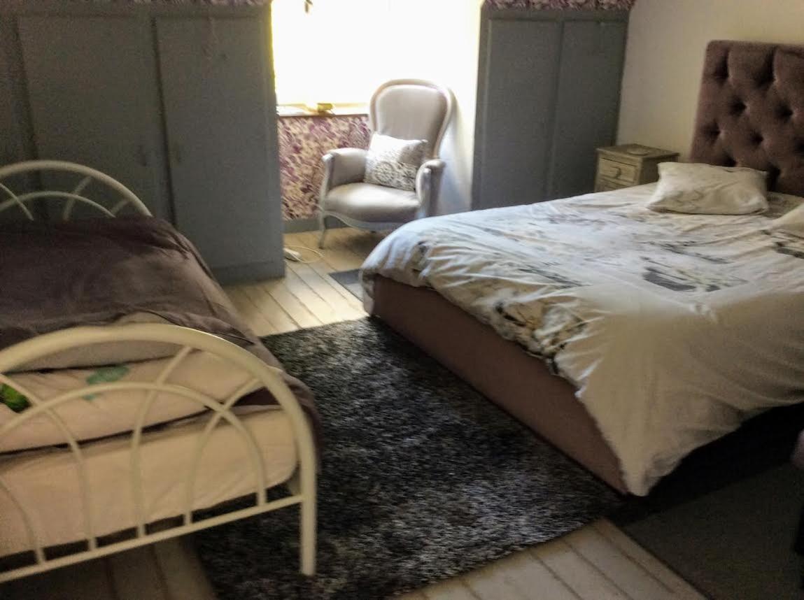 Bed and Breakfast Le Chalange Lapenty Екстер'єр фото